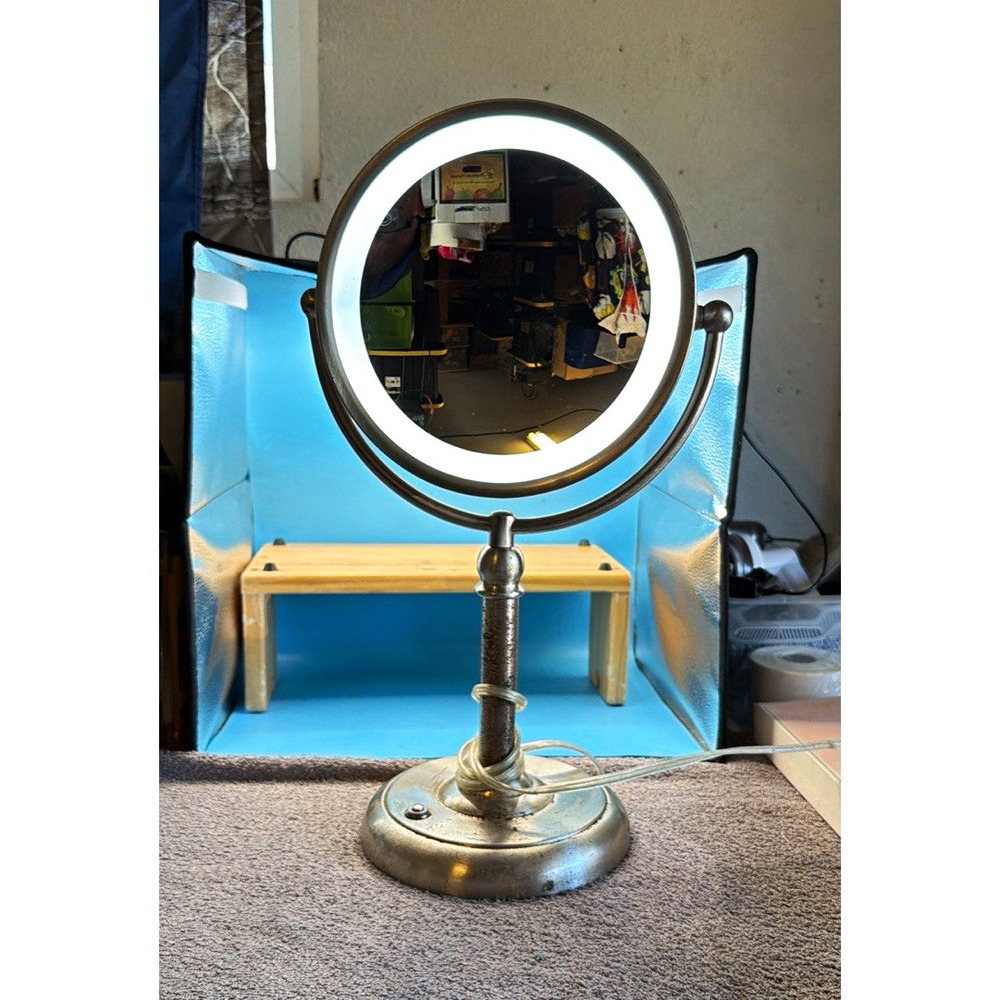Y2K Vintage Lighted Round Tabletop Makeup Mirror, Metal Stand, 18 inches tall